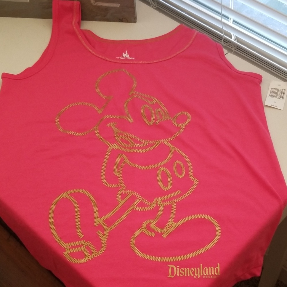 Disneyland pink tank top